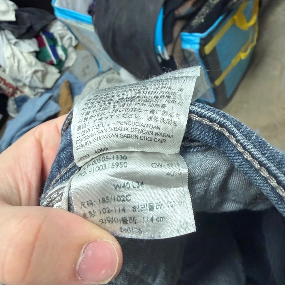 Levis 505 Regular Fit Straight Leg Blue Denim Jeans Mens 40x34 00505-1330